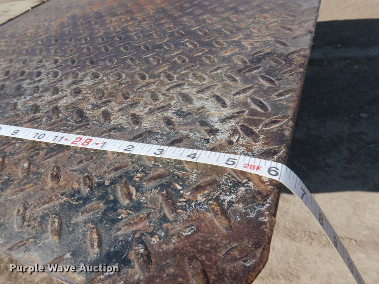 image for item KA9000 2005 Freightliner Business Class M2  rollback truck