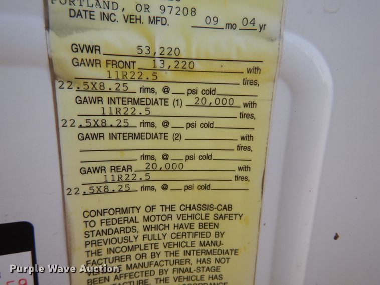 image for item KA9000 2005 Freightliner Business Class M2  rollback truck