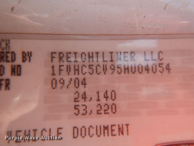 image for item KA9000 2005 Freightliner Business Class M2  rollback truck