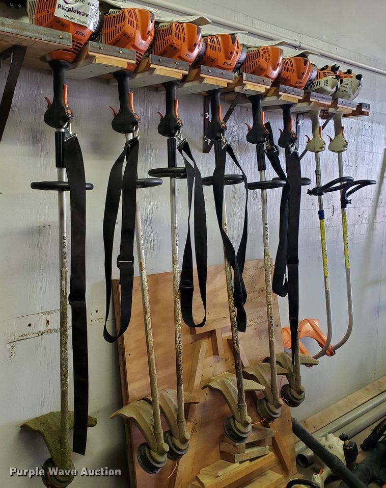 image for item DI5201 (8) Stihl string trimmers