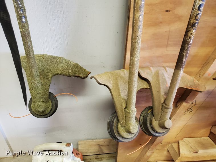 image for item DI5201 (8) Stihl string trimmers