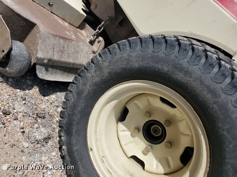 image for item DI5204 Grasshopper 430D  ZTR lawn mower