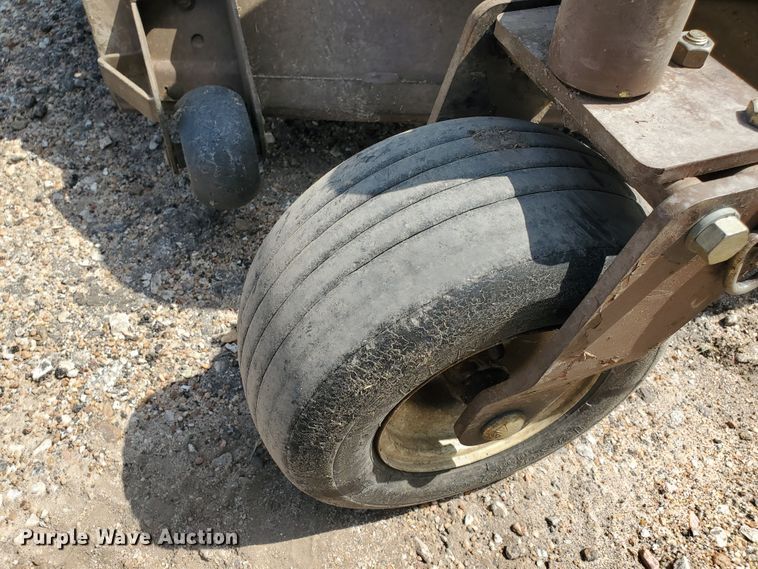 image for item DI5204 Grasshopper 430D  ZTR lawn mower