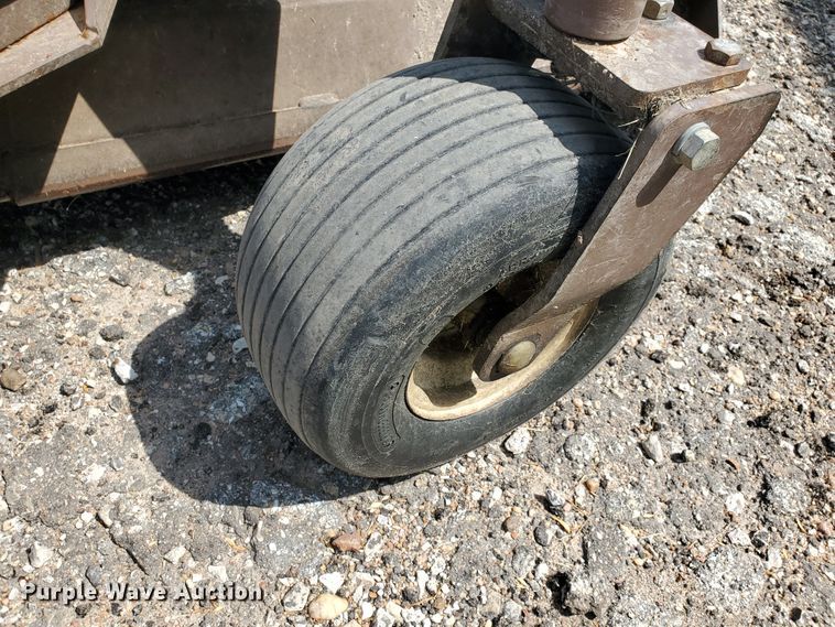 image for item DI5204 Grasshopper 430D  ZTR lawn mower