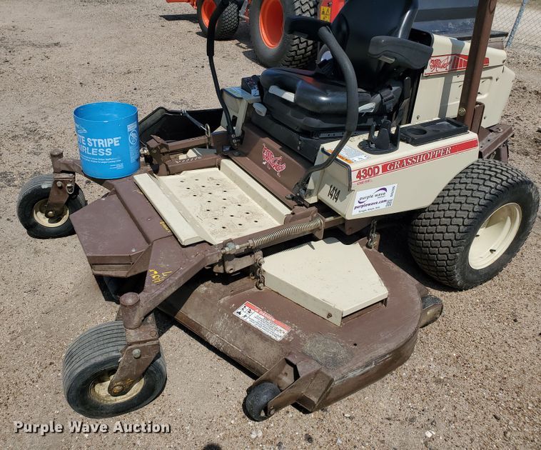 image for item DI5205 Grasshopper 430D  ZTR lawn mower