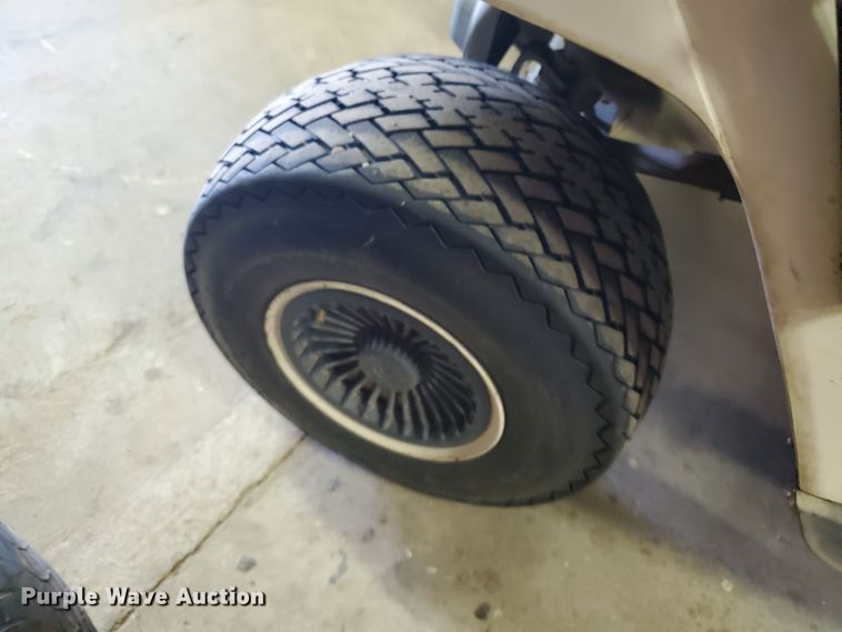 image for item DI5206 Ez-go  golf cart