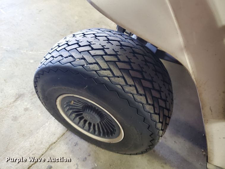 image for item DI5206 Ez-go  golf cart