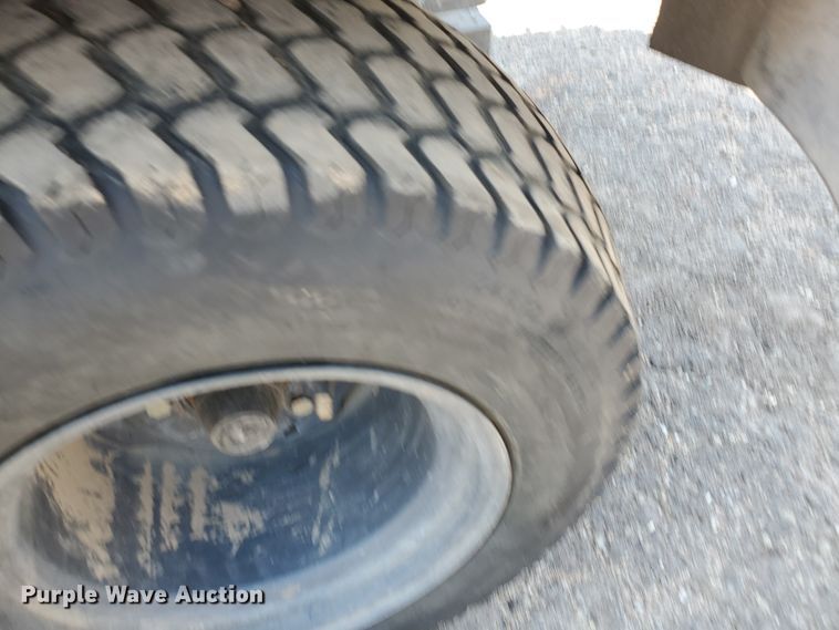 image for item DI5207 Kubota RTV900  utility vehicle