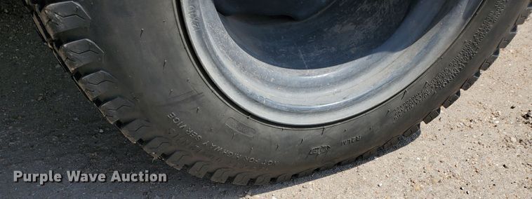 image for item DI5208 2009 Kubota RTV1100  utility vehicle