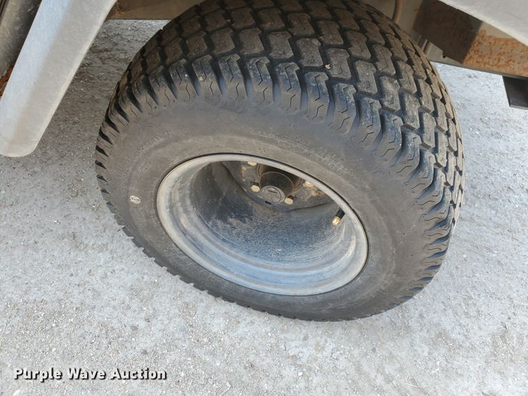 image for item DI5208 2009 Kubota RTV1100  utility vehicle