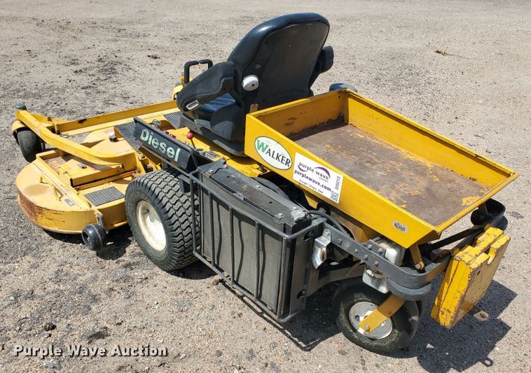 image for item DI5213 2008 Walker MDDSD  ZTR lawn mower