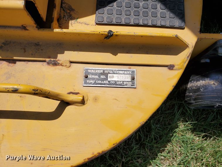 image for item DI5213 2008 Walker MDDSD  ZTR lawn mower