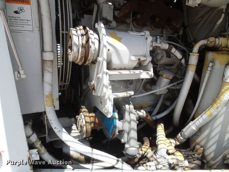 image for item DI5640 1997 Elgin Pelican Series II  street sweeper