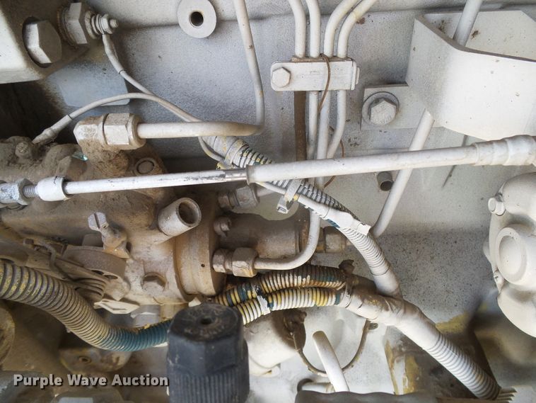 image for item DI5640 1997 Elgin Pelican Series II  street sweeper