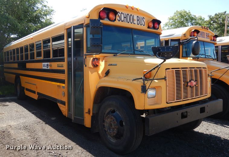 image for item DI6653 2002 Chevrolet Blue Bird  school bus