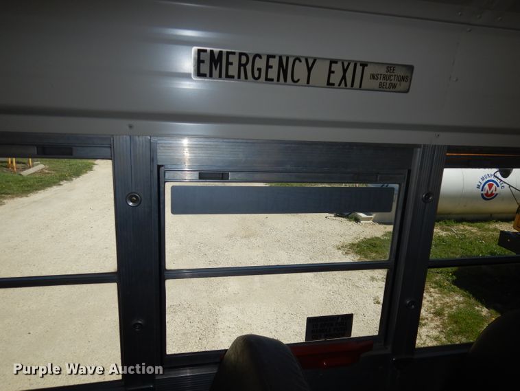 image for item DI6661 1996 Chevrolet Blue Bird  school bus