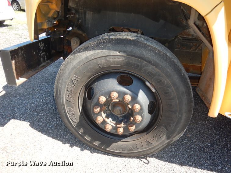 image for item DI6662 1996 Chevrolet Blue Bird  school bus