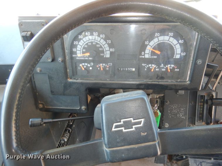 image for item DI6662 1996 Chevrolet Blue Bird  school bus