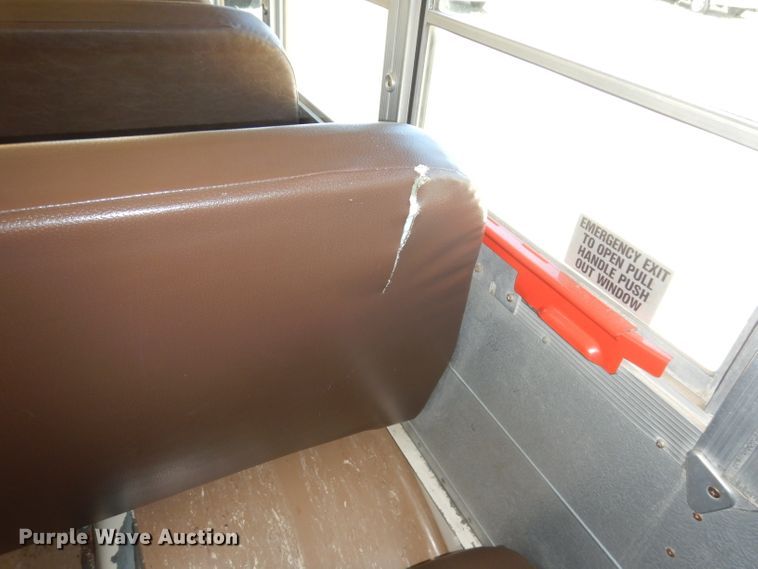 image for item DI6662 1996 Chevrolet Blue Bird  school bus