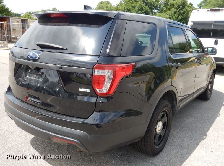 image for item DI6722 2017 Ford Explorer Police Interceptor  SUV