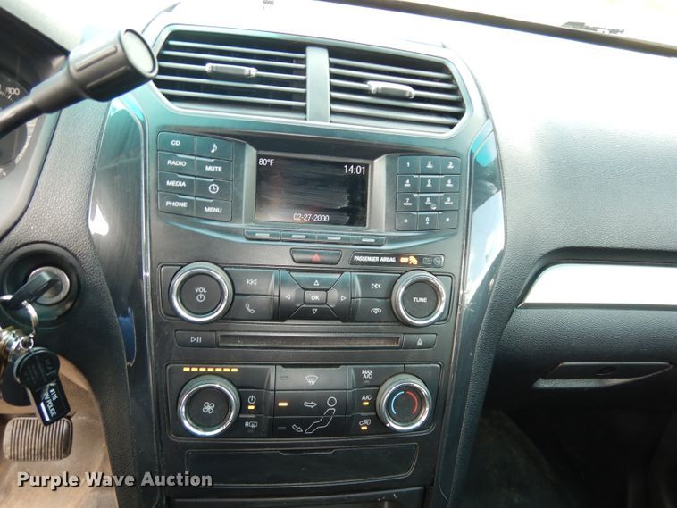 image for item DI6722 2017 Ford Explorer Police Interceptor  SUV