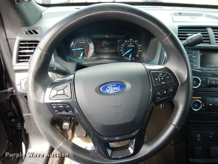 image for item DI6722 2017 Ford Explorer Police Interceptor  SUV