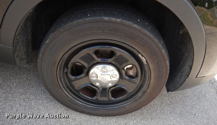 image for item DI6722 2017 Ford Explorer Police Interceptor  SUV