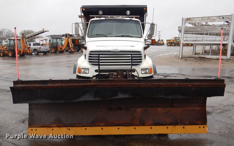 image for item DL2805 2009 Sterling LT9500  dump truck
