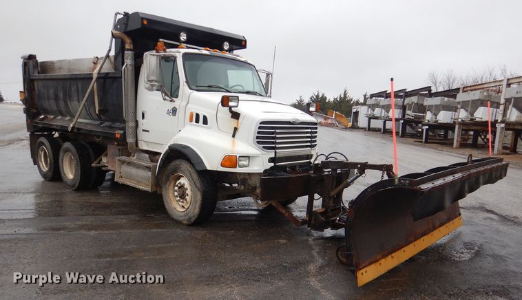 image for item DL2805 2009 Sterling LT9500  dump truck