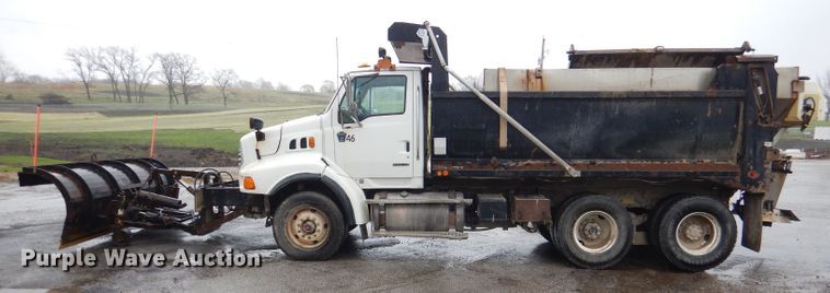 image for item DL2805 2009 Sterling LT9500  dump truck