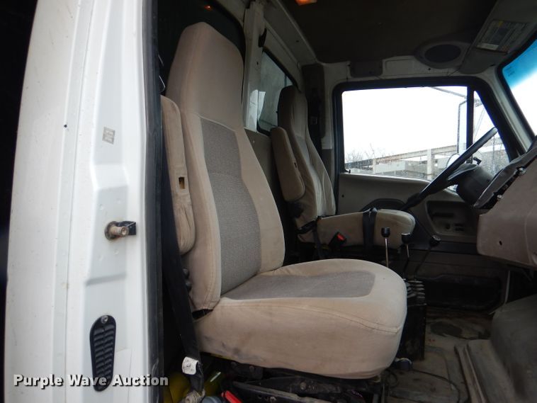 image for item DL2805 2009 Sterling LT9500  dump truck