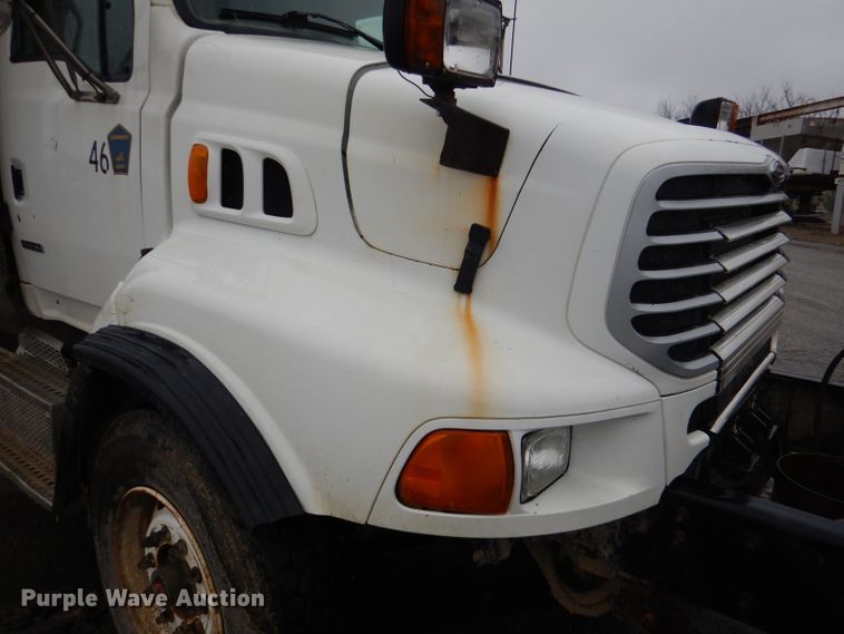 image for item DL2805 2009 Sterling LT9500  dump truck