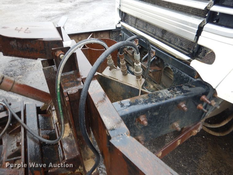 image for item DL2805 2009 Sterling LT9500  dump truck