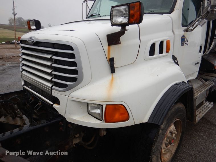 image for item DL2805 2009 Sterling LT9500  dump truck