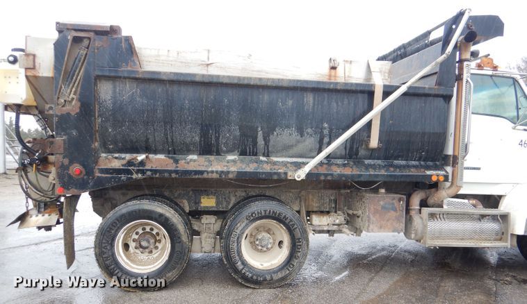 image for item DL2805 2009 Sterling LT9500  dump truck