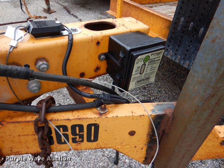 image for item DL8223 1991 Cronkhite 2700A  equipment trailer