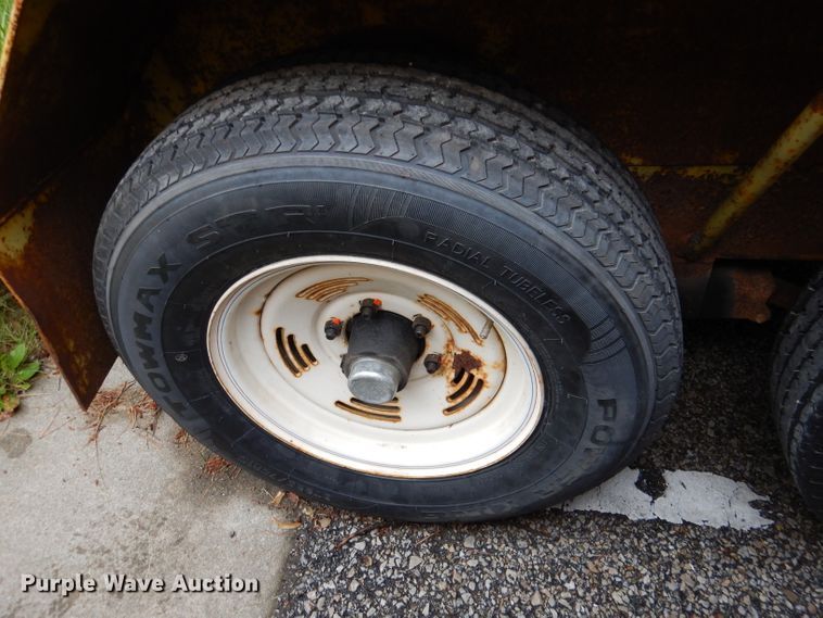 image for item DL8223 1991 Cronkhite 2700A  equipment trailer