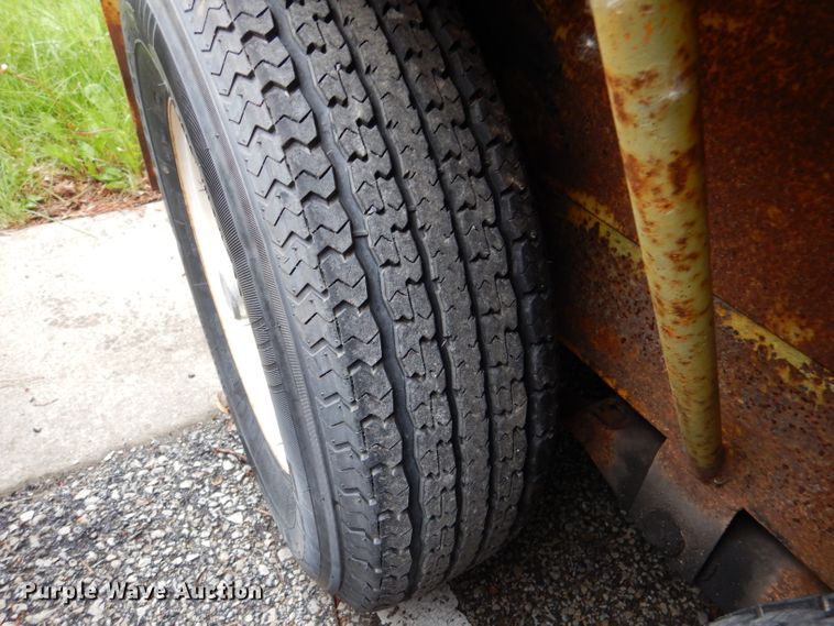 image for item DL8223 1991 Cronkhite 2700A  equipment trailer