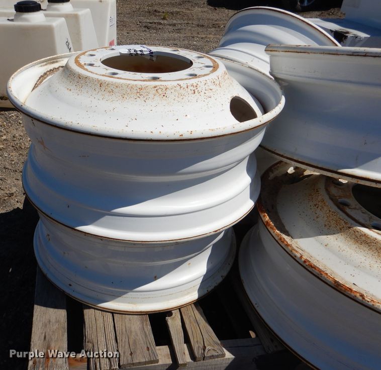 image for item DL8917 (6) steel wheels