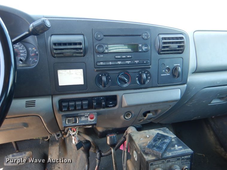 image for item DL8919 2007 Ford F450  dump truck