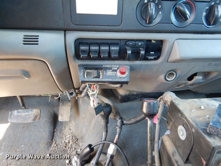 image for item DL8919 2007 Ford F450  dump truck