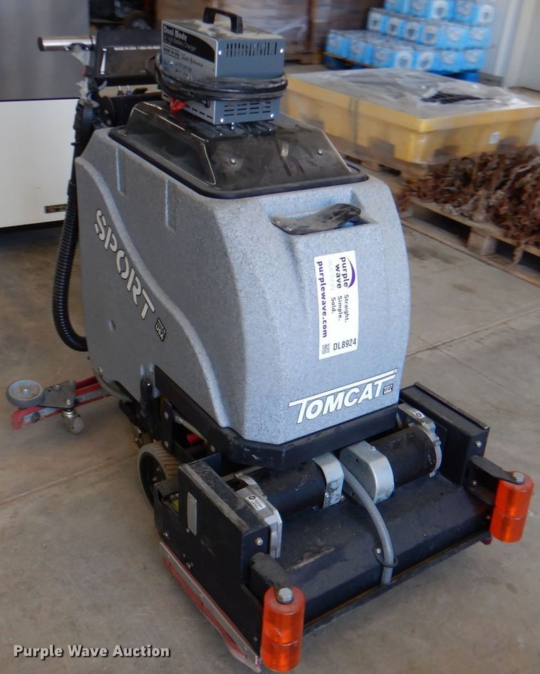 image for item DL8924 Tomcat Sport floor scrubber