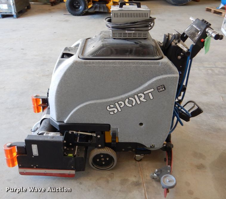 image for item DL8924 Tomcat Sport floor scrubber