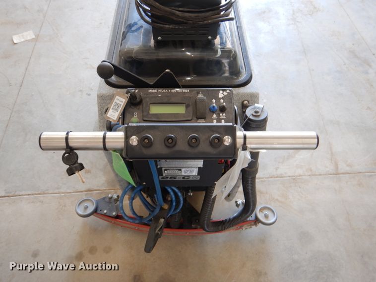 image for item DL8924 Tomcat Sport floor scrubber