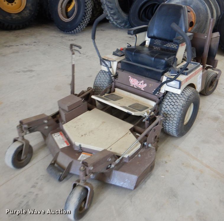 image for item DL8925 Grasshopper 616T2  ZTR lawn mower
