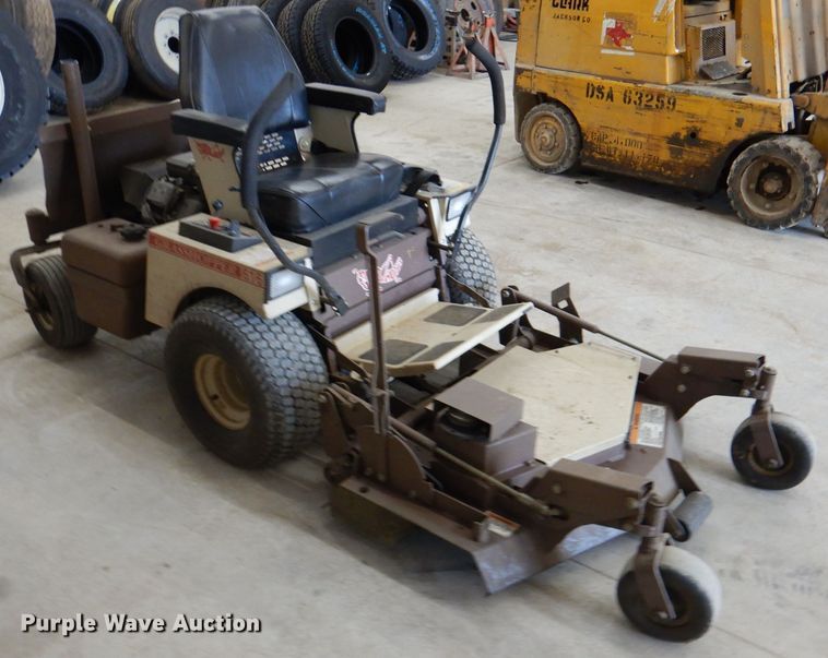 image for item DL8925 Grasshopper 616T2  ZTR lawn mower