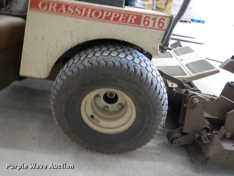 image for item DL8925 Grasshopper 616T2  ZTR lawn mower