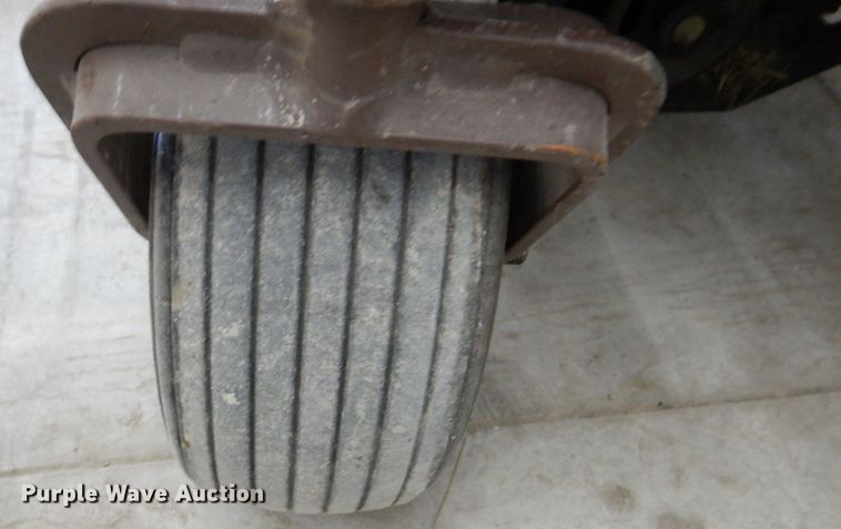 image for item DL8925 Grasshopper 616T2  ZTR lawn mower