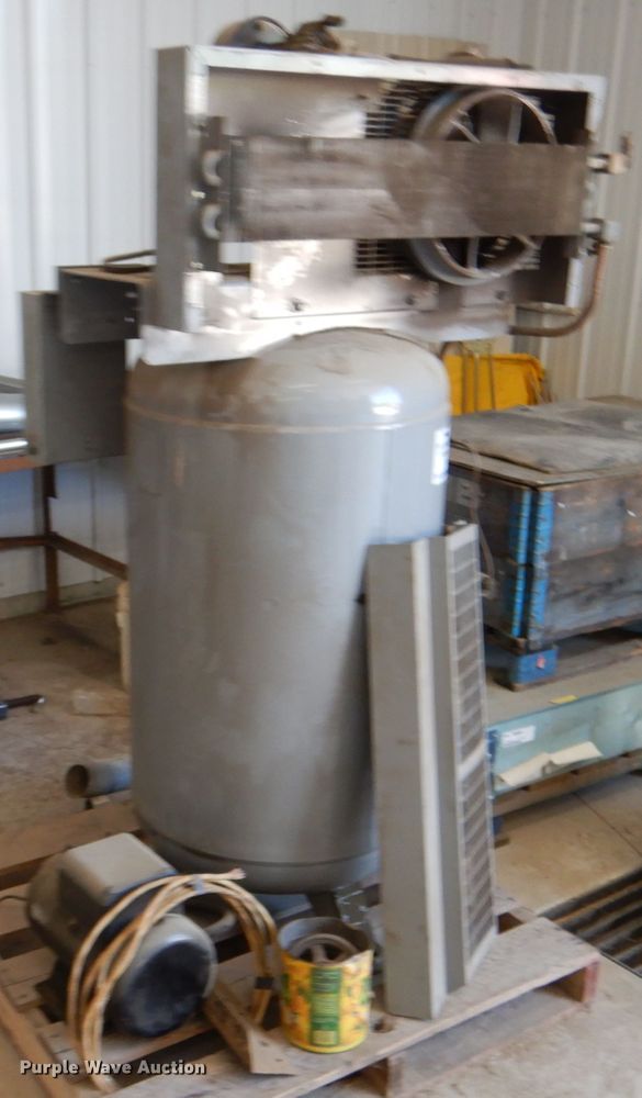 image for item DL8928 (2) air compressors