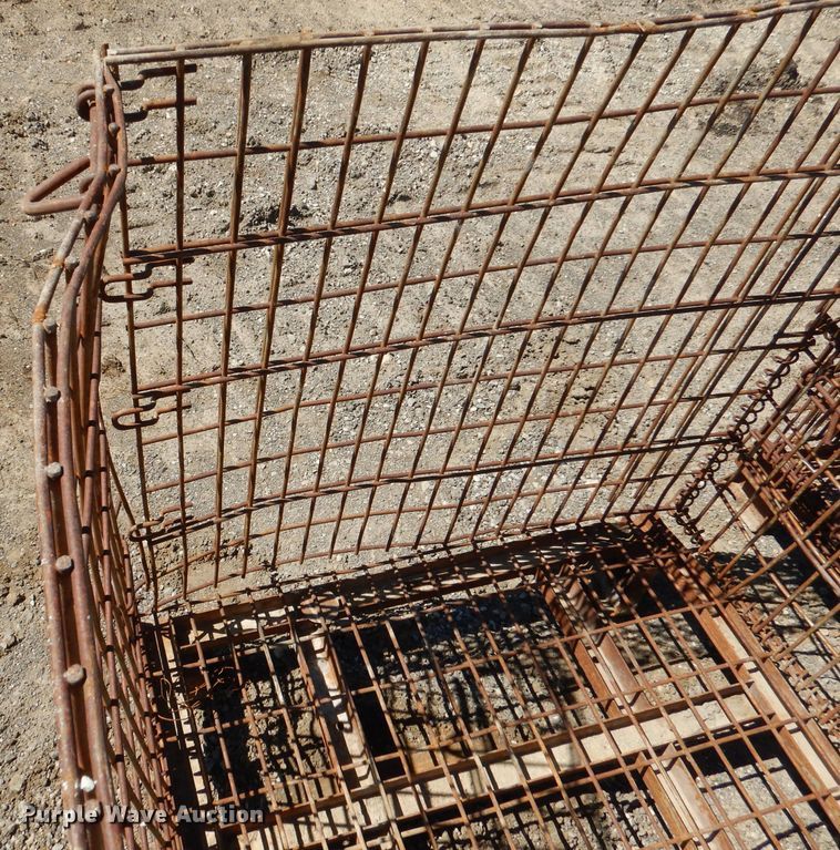 image for item DL8931 (17) collapsible wire containers